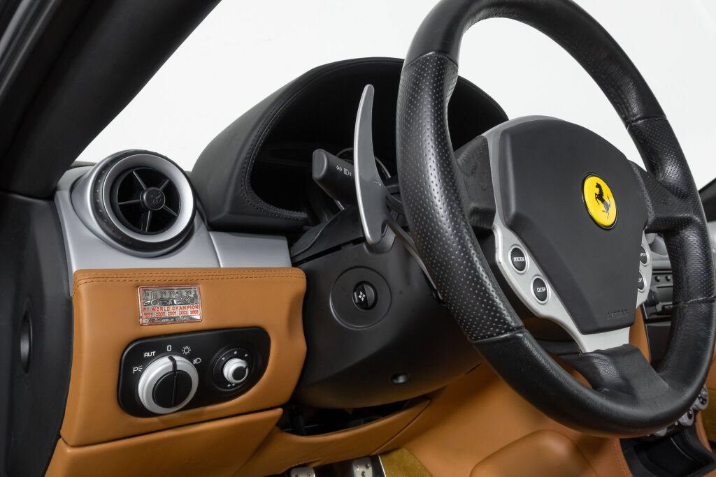 Used 2005 Ferrari 612 Scaglietti RWD image 32