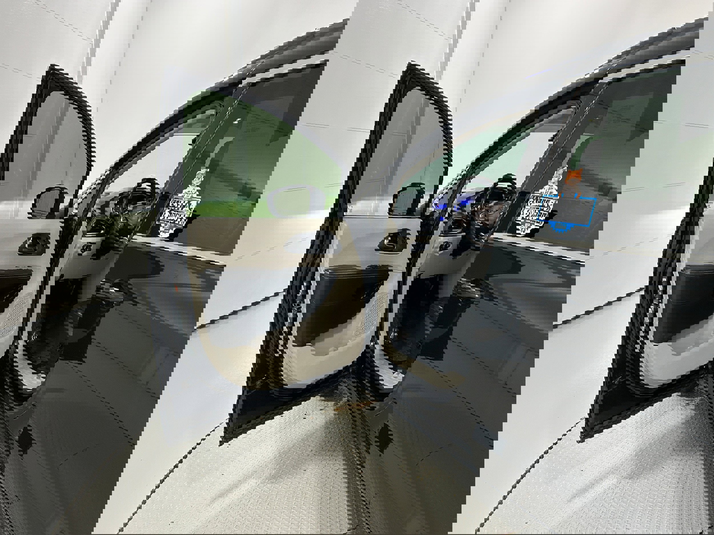 Used 2022 Chrysler Pacifica Touring-L image 22