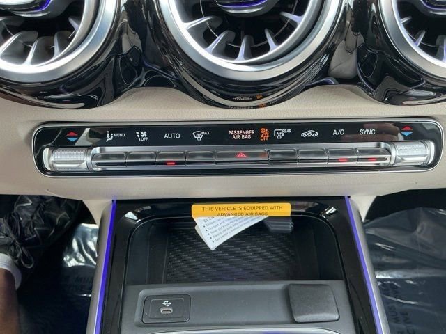 New 2025 Mercedes-Benz GLB 250 image 23