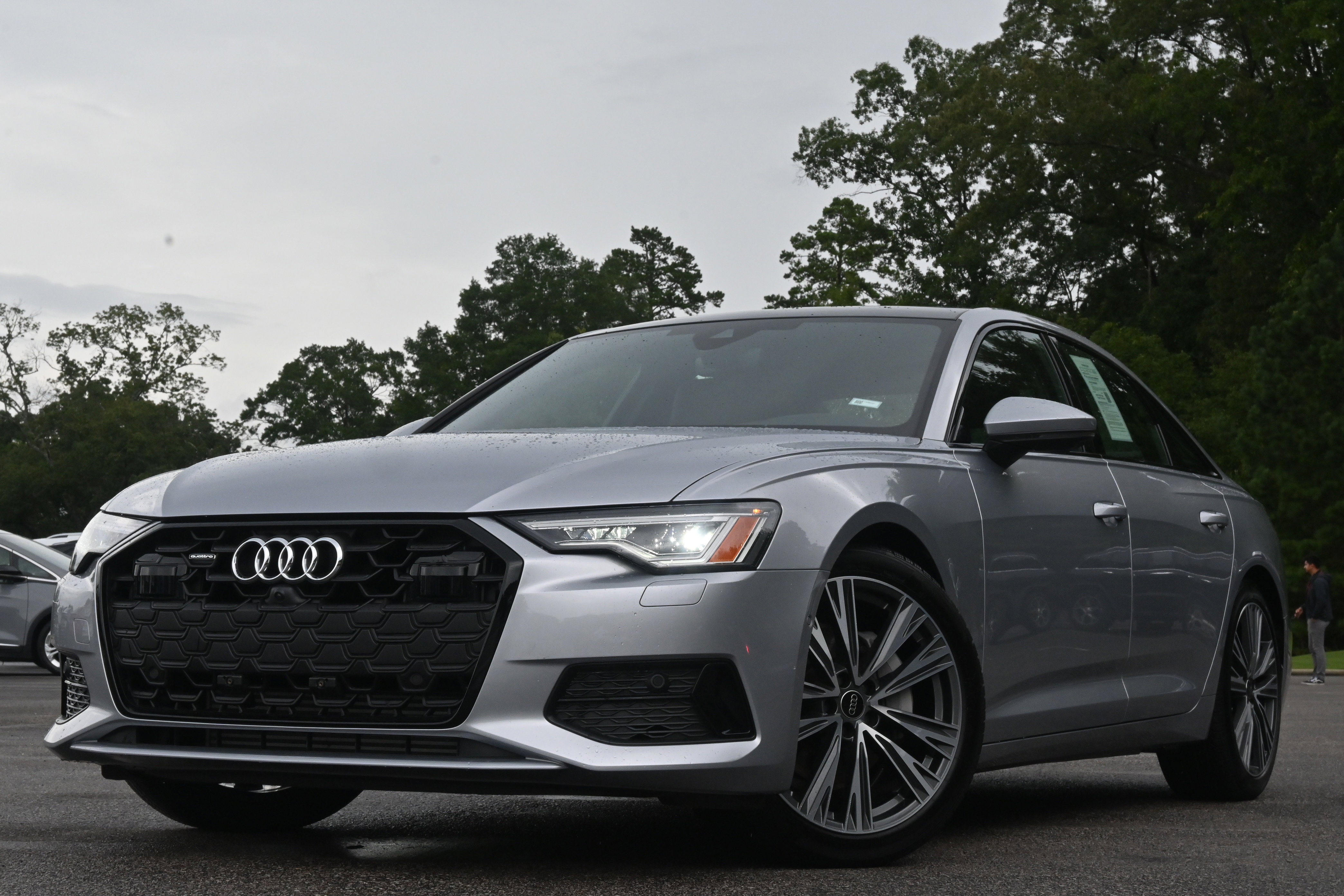 Used 2024 Audi A6 Premium Plus w/ Premium Plus Package image 4