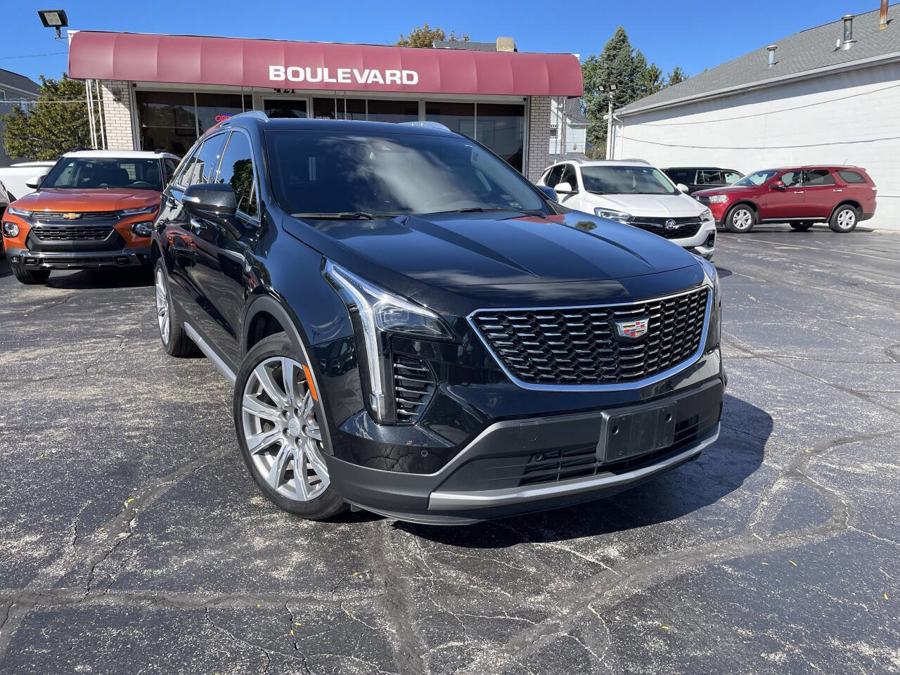 Used 2023 Cadillac XT4 Premium Luxury