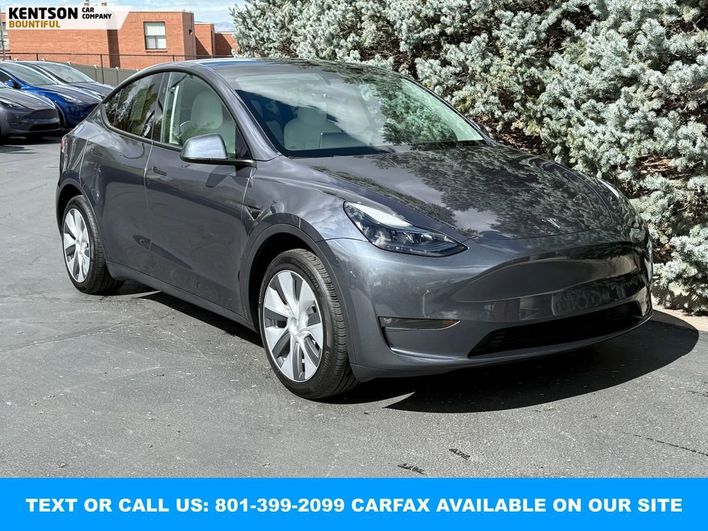 Used 2023 Tesla Model Y Long Range image 13