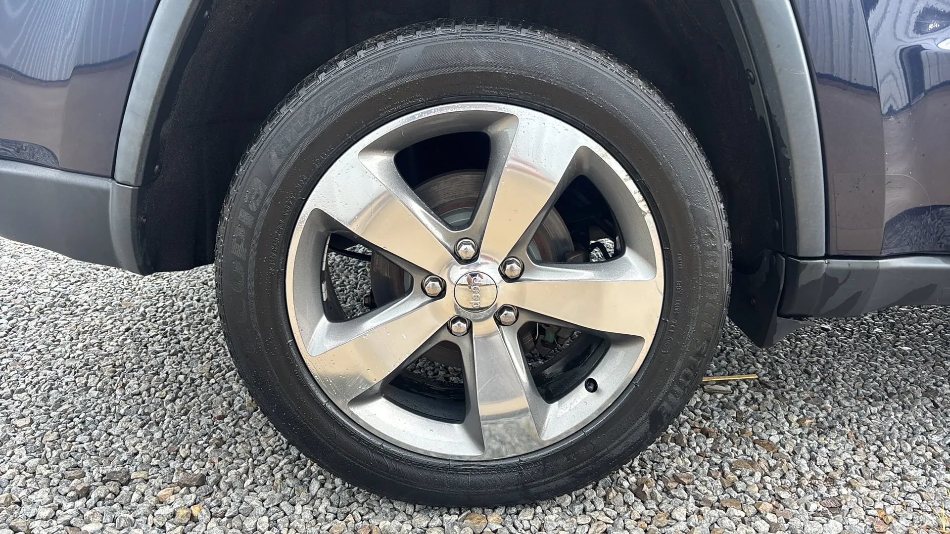 Used 2014 Jeep Grand Cherokee Limited AWD/4WD image 9