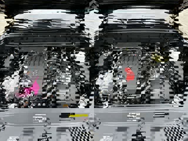 New 2024 Toyota Highlander XLE image 28