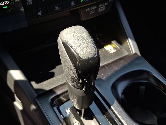 New 2026 Subaru Outback Limited XT AWD/4WD image 8