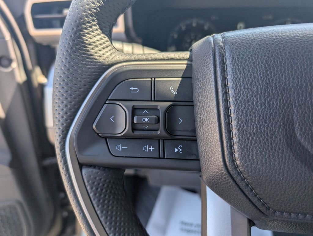 Used 2024 Toyota Tacoma TRD Off-Road w/ TRD Off Road Premium Package image 25