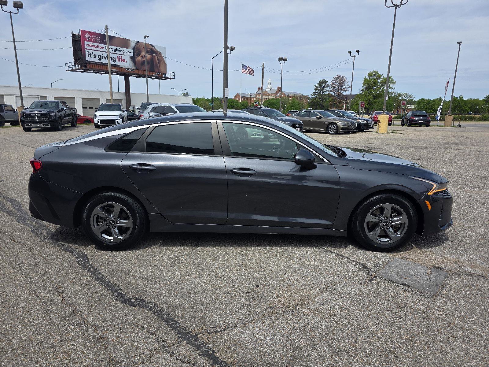 Used 2021 Kia K5 LXS FWD image 4