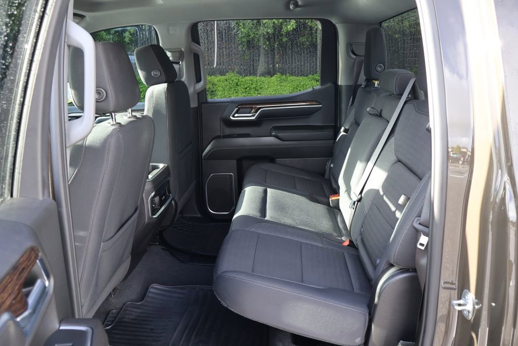 Used 2023 GMC Sierra 1500 Elevation w/ X31 Off-Road Package AWD/4WD image 19