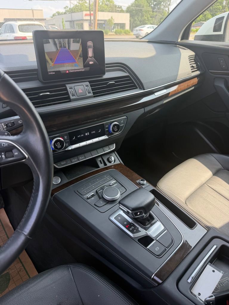 Used 2019 Audi Q5 2.0T Premium w/ Convenience Package AWD/4WD image 15