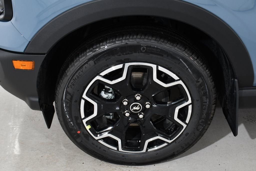 New 2025 Ford Bronco Sport Outer Banks w/ Outer Banks Tech Package+ AWD/4WD image 23