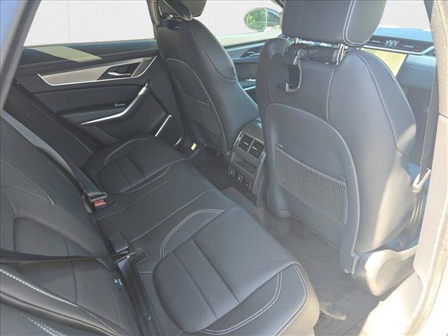 New 2026 Jaguar F-PACE R-Dynamic S image 8
