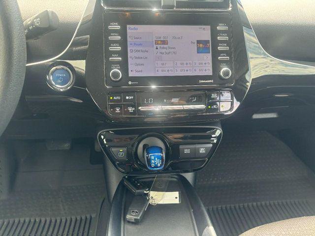 Certified 2022 Toyota Prius LE FWD image 13