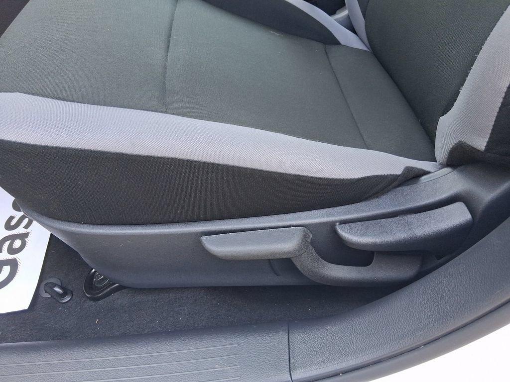 Used 2025 Nissan Versa S w/ S Plus Package FWD image 13