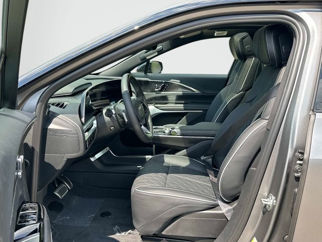 New 2026 Cadillac Lyriq V AWD/4WD image 10