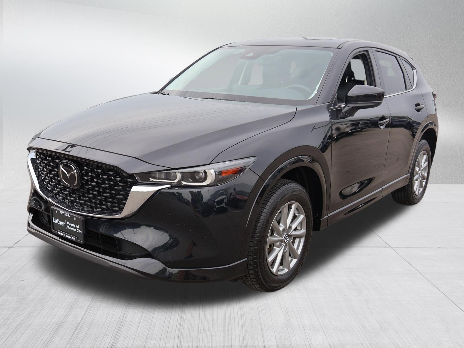 Used 2025 MAZDA CX-5 AWD 2.5 S w/ Preferred Package image 3