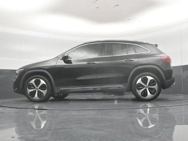 Used 2025 Mercedes-Benz GLA 250 4MATIC image 53