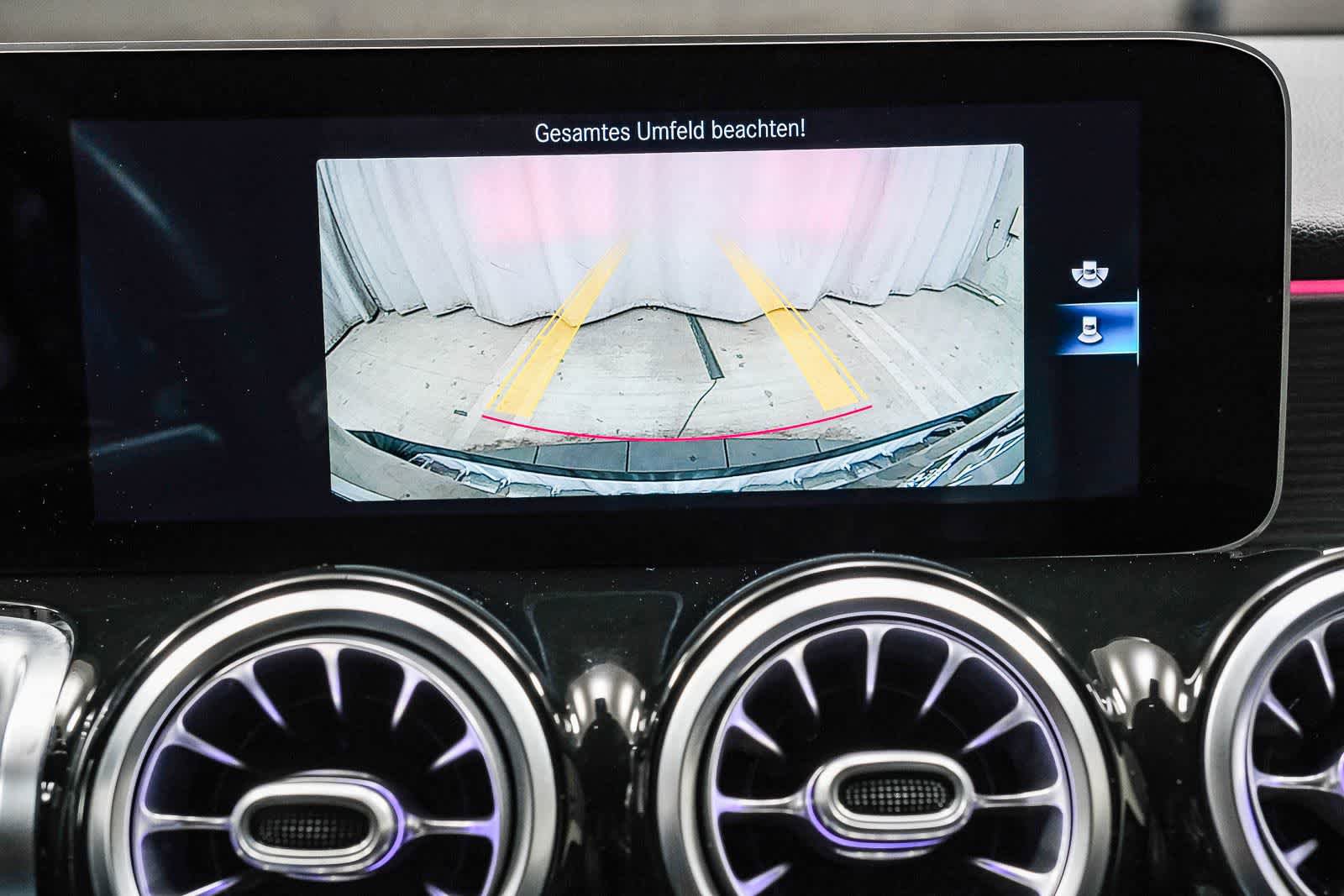 Certified 2020 Mercedes-Benz GLB 250 image 31