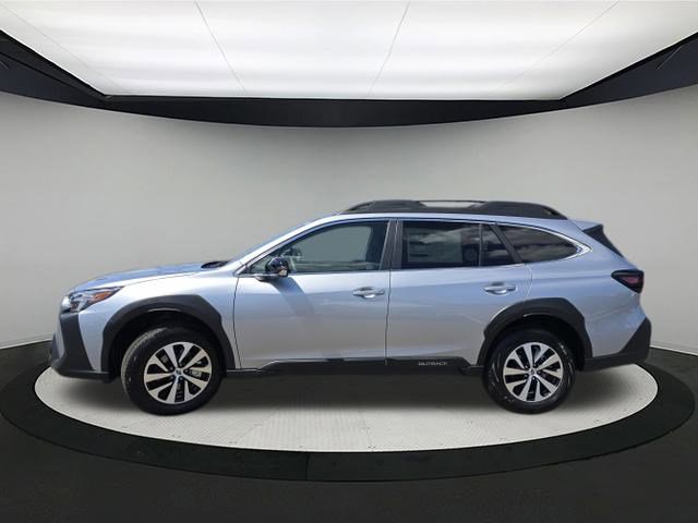 New 2025 Subaru Outback Premium image 4