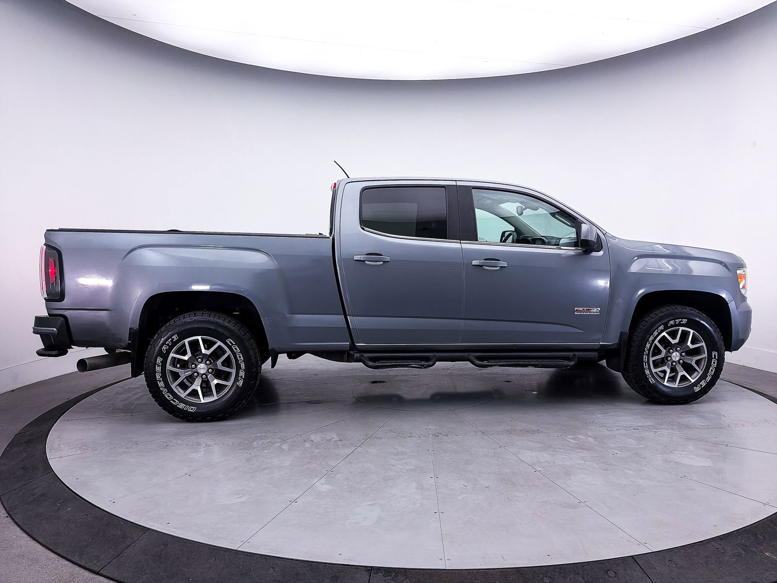 Used 2020 GMC Canyon All Terrain w/ All Terrain X Package AWD/4WD image 37