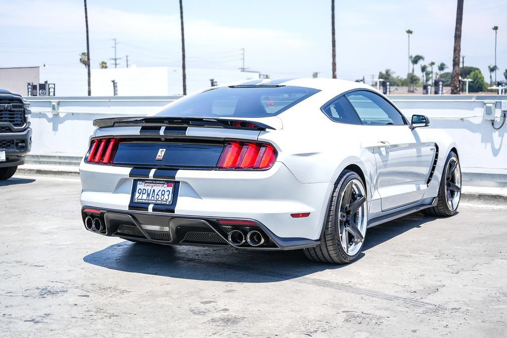 Used 2017 Ford Mustang Shelby GT350 w/ Electronics Package RWD image 9