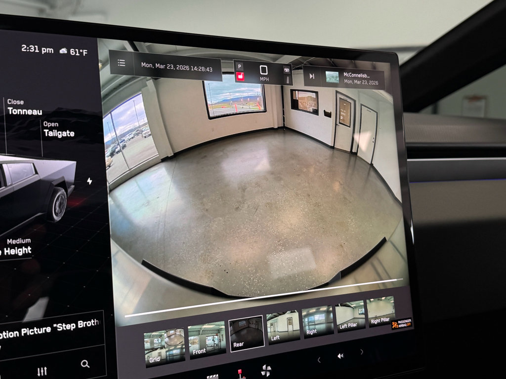 Used 2024 Tesla Cybertruck AWD Crew Cab image 28