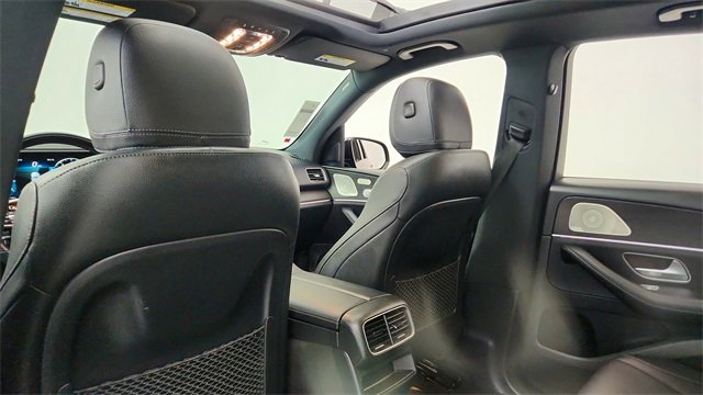 Used 2023 Mercedes-Benz GLE 450 4MATIC w/ AMG Line Exterior image 31