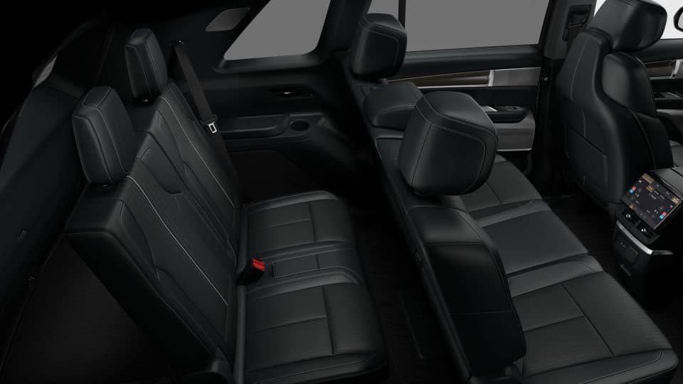 New 2027 Cadillac Vistiq Sport w/ LPO, Premium Carpet Package AWD/4WD image 47