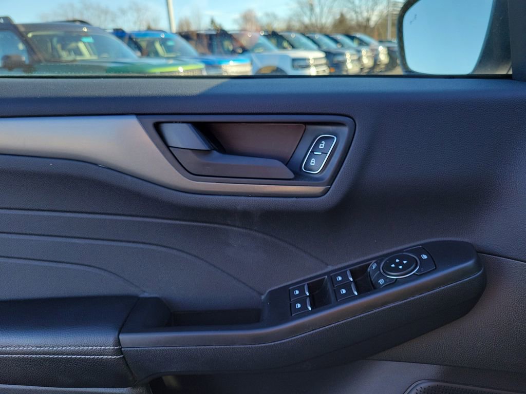 New 2026 Ford Escape Active image 18