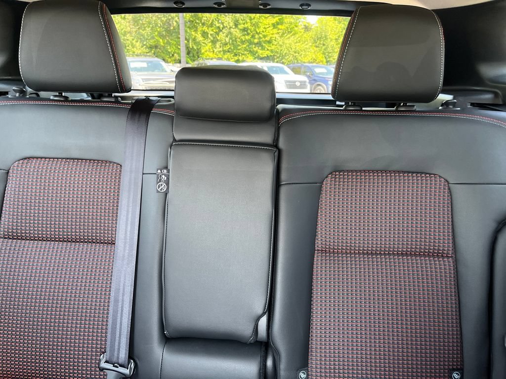 New 2027 Nissan Kicks SR w/ SR Premium Package FWD image 46