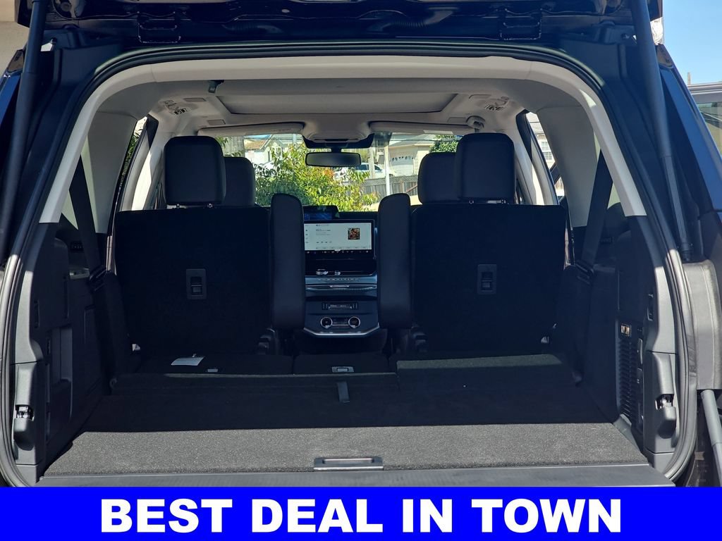 New 2025 Ford Expedition Max Platinum w/ Platinum Ultimate Package AWD/4WD image 13