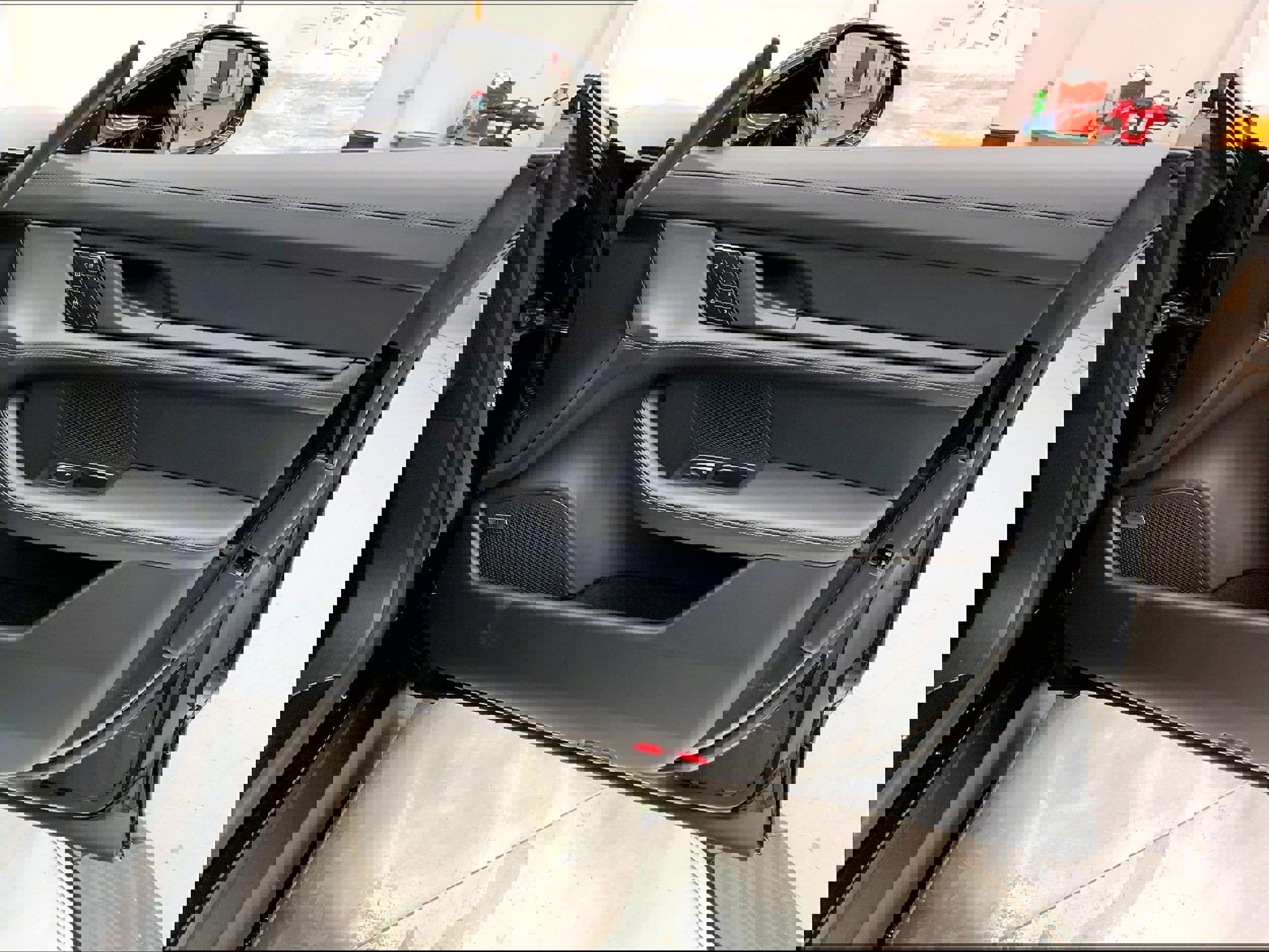 New 2026 Porsche Taycan 4 image 25