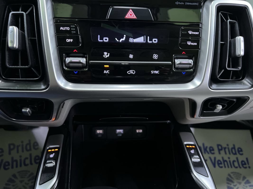 Used 2021 Kia Sorento S AWD/4WD image 23