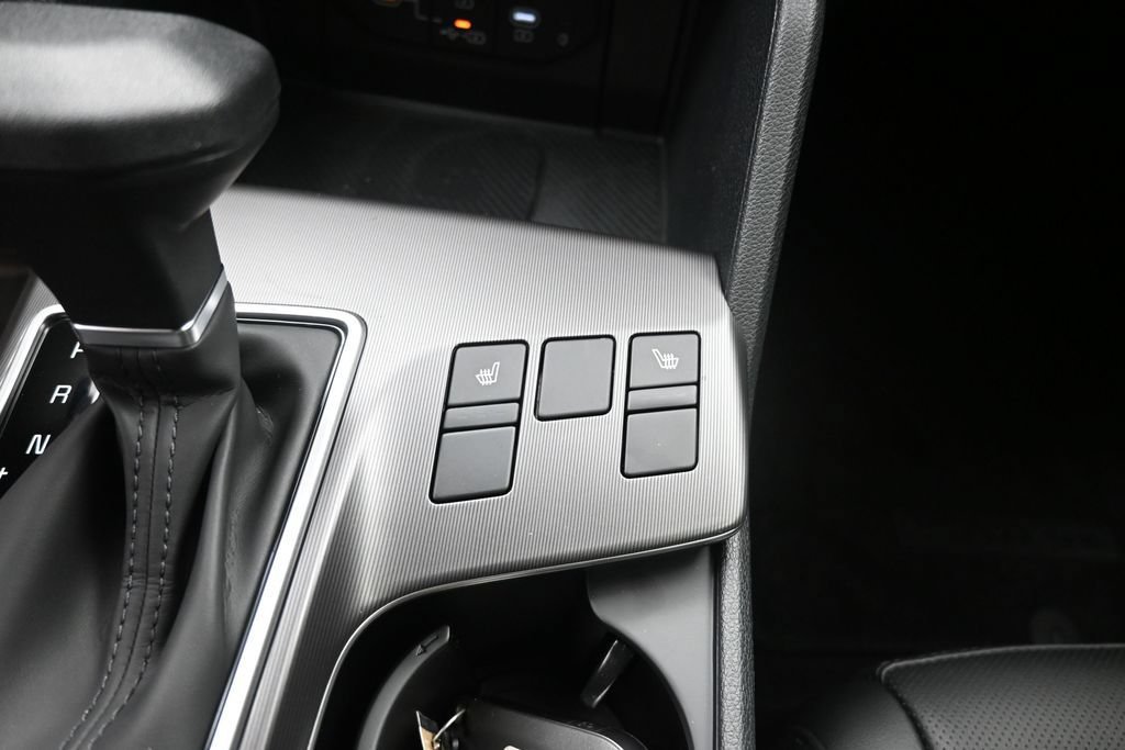 Used 2026 Kia Sportage EX FWD image 14