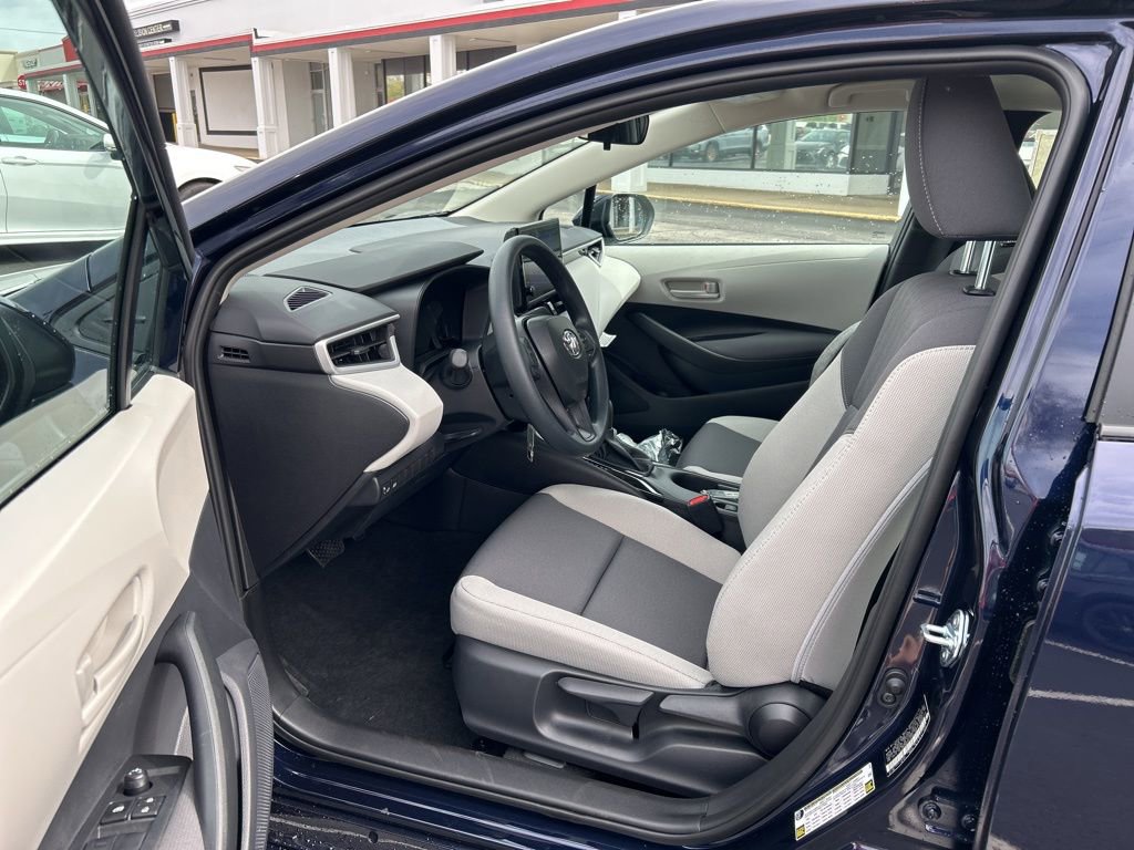New 2026 Toyota Corolla LE FWD image 10