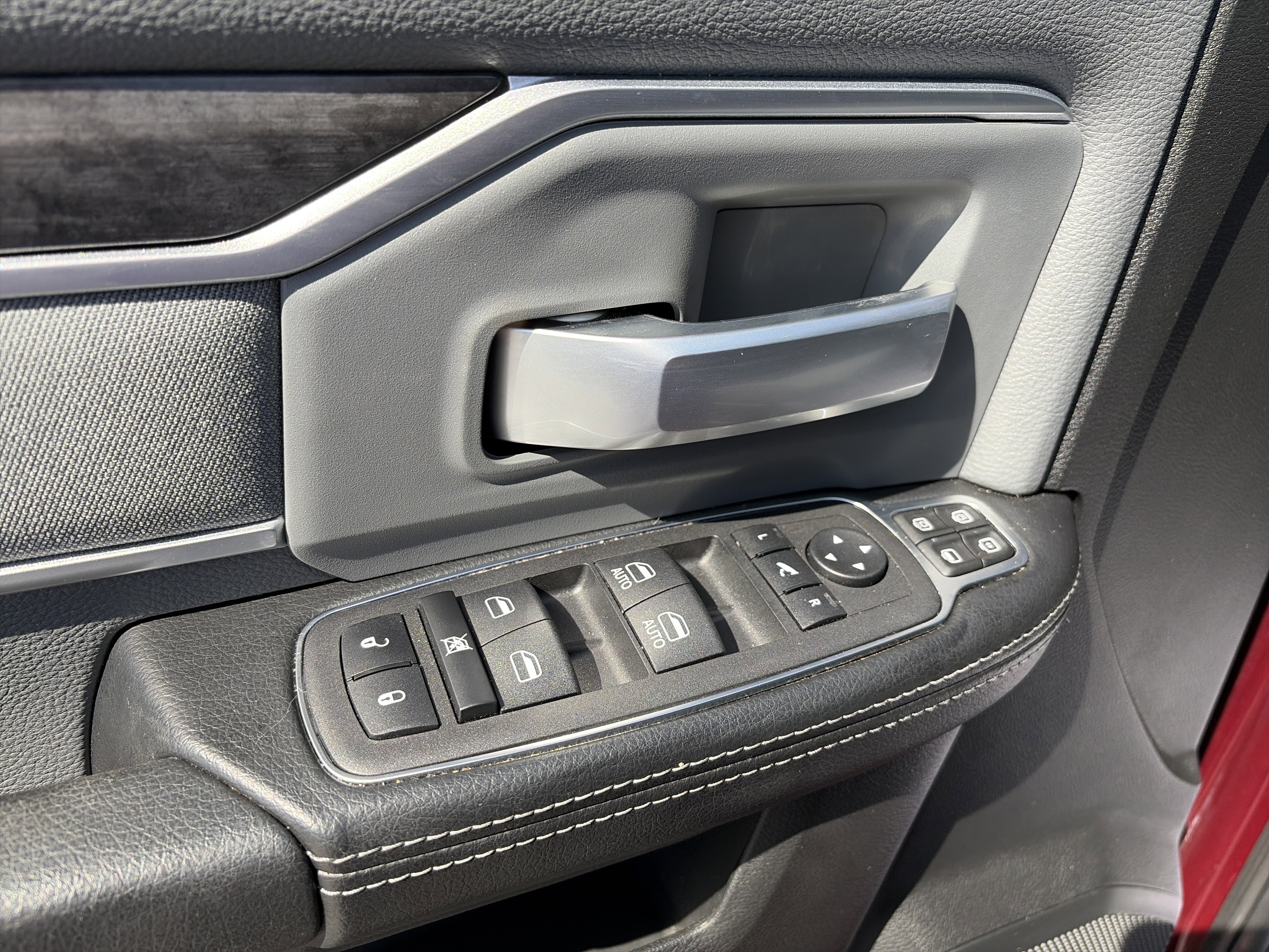 Used 2023 RAM 2500 Big Horn w/ Level 1 Equipment Group image 19