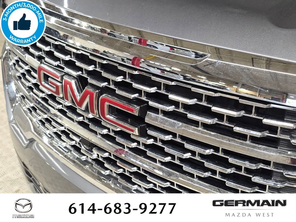 Used 2021 GMC Acadia Denali w/ Denali Technology Package AWD/4WD image 16
