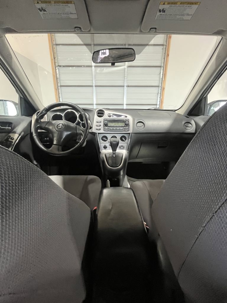 Used 2005 Toyota Matrix XR image 7