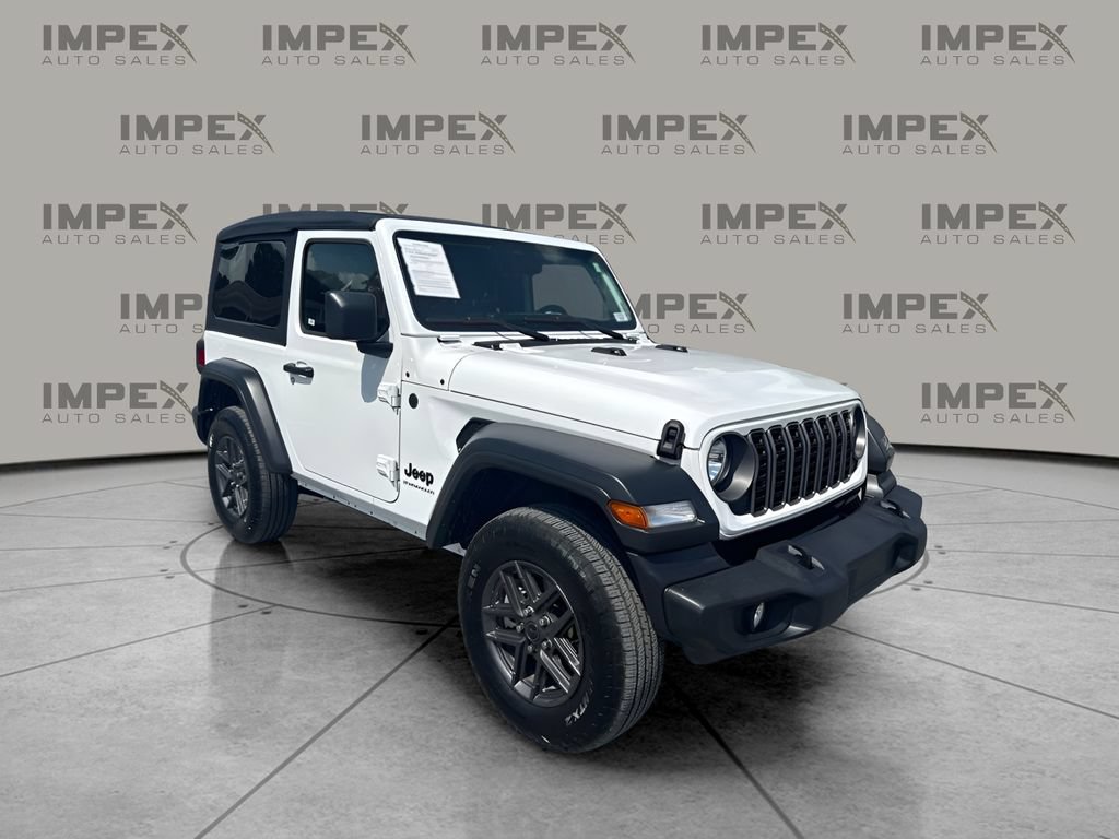 Used 2025 Jeep Wrangler Sport AWD/4WD image 7