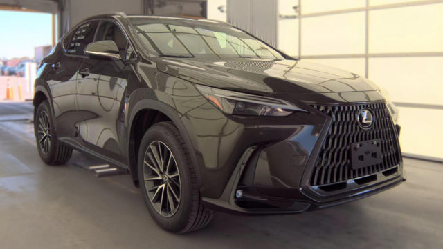 Used 2024 Lexus NX 350h AWD w/ Premium Package image 2