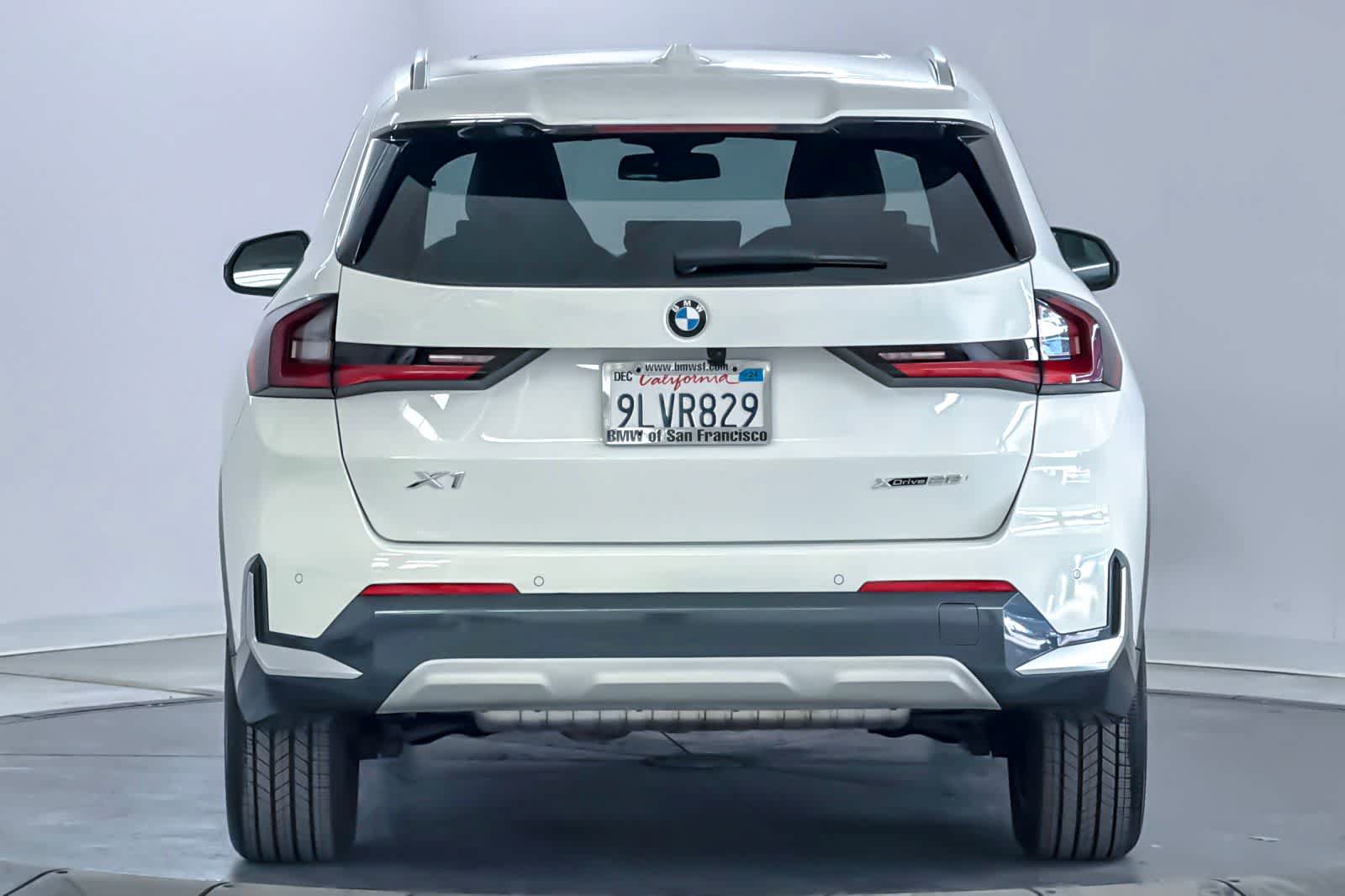 Used 2023 BMW X1 xDrive28i AWD/4WD image 7