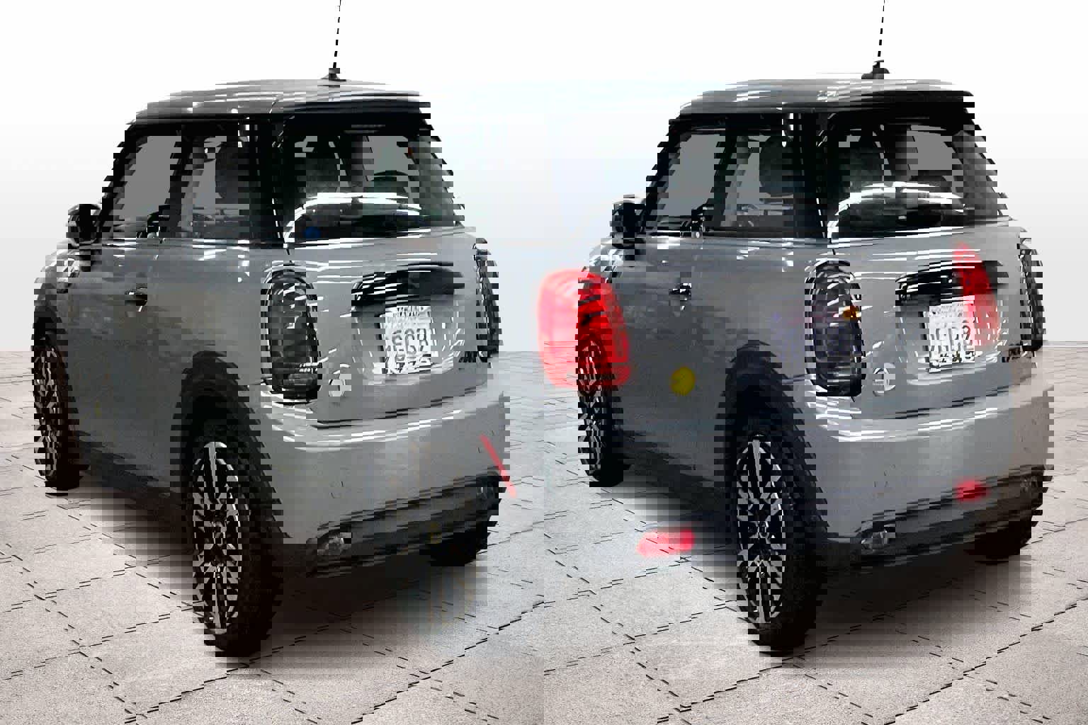 Used 2023 MINI Cooper SE image 14