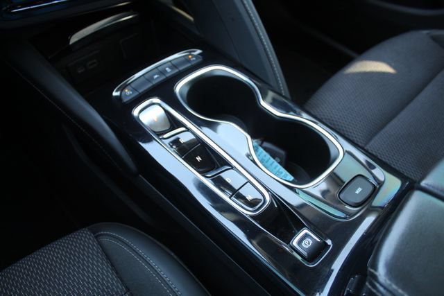 Used 2022 Buick Envision Preferred FWD image 32