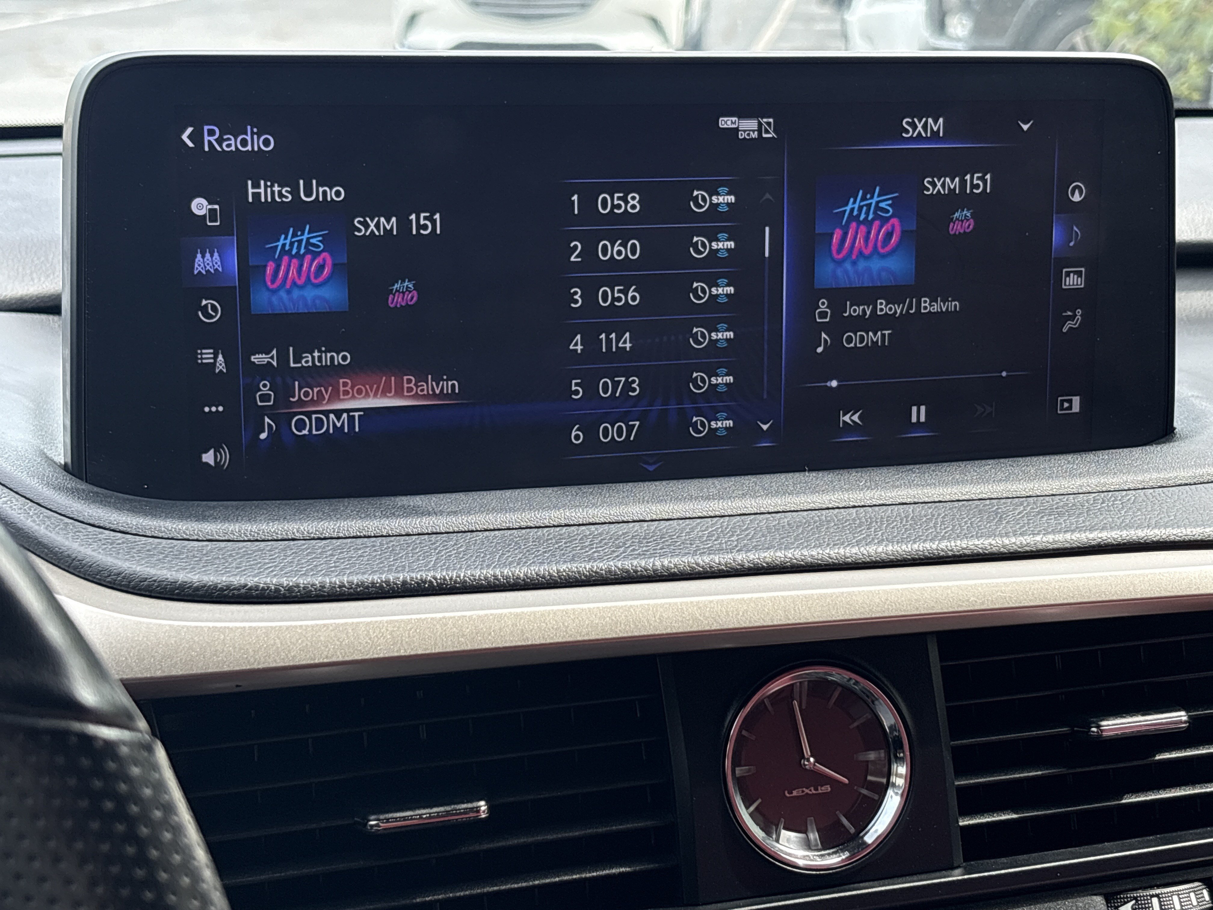 Used 2020 Lexus RX 450h F Sport w/ Accessory Package AWD/4WD image 23