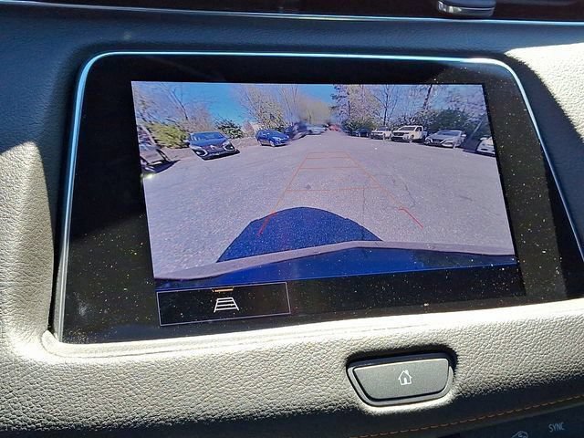 Used 2023 Cadillac XT4 Sport FWD image 32