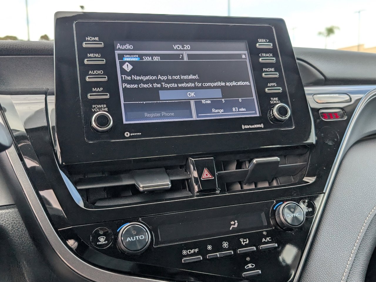 Used 2024 Toyota Camry SE FWD image 17