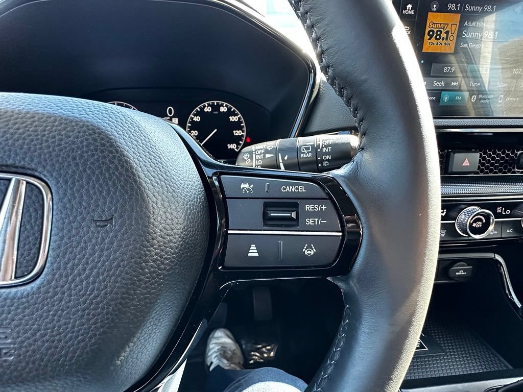 Used 2023 Honda CR-V EX-L image 30