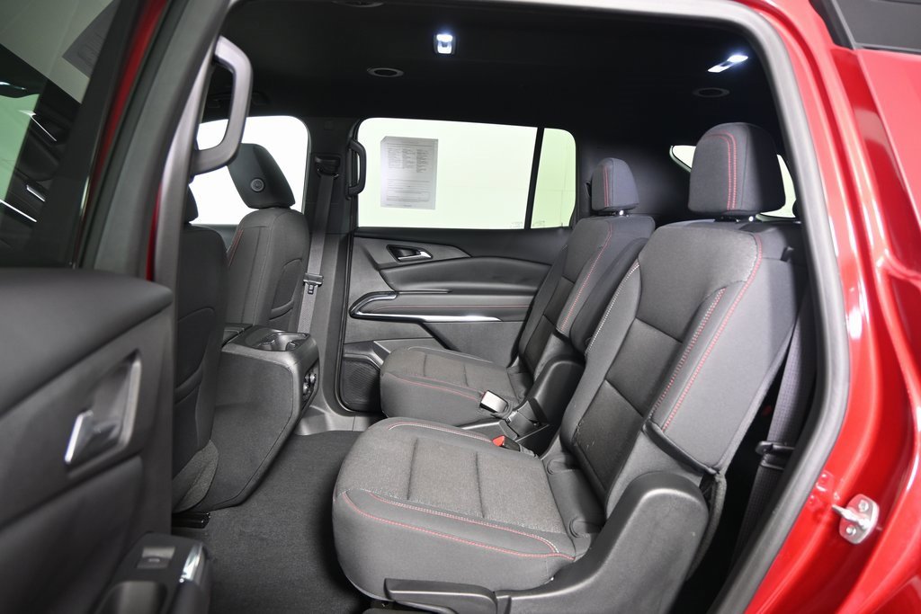 Used 2024 Chevrolet Traverse Z71 image 18