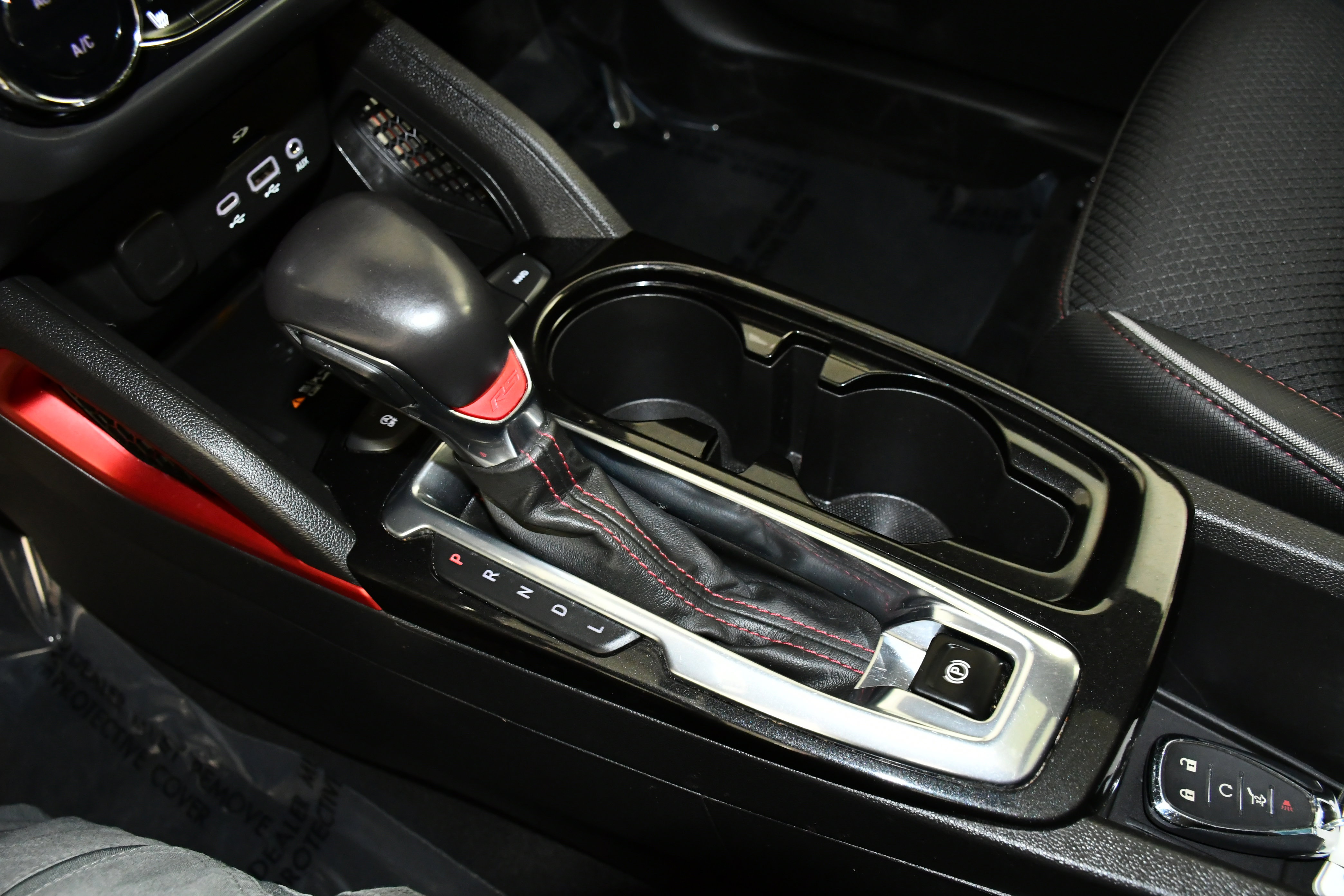 Used 2021 Chevrolet TrailBlazer RS w/ Sun and Liftgate Package image 31