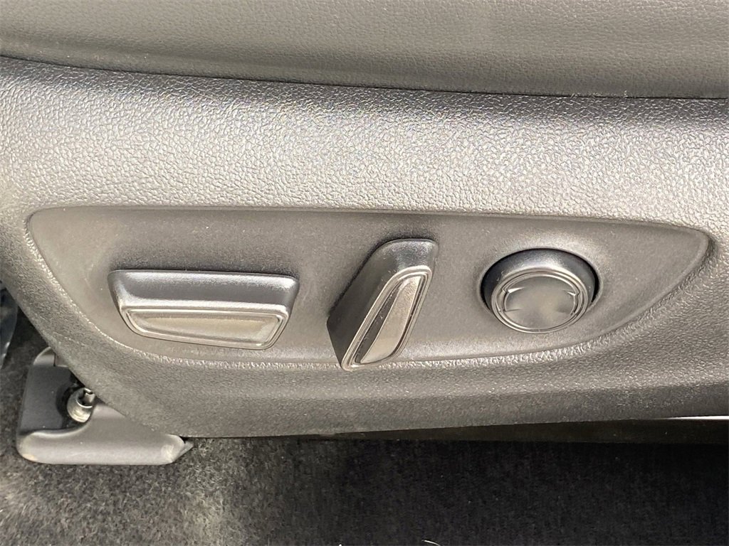 Used 2024 Toyota Grand Highlander XLE image 23
