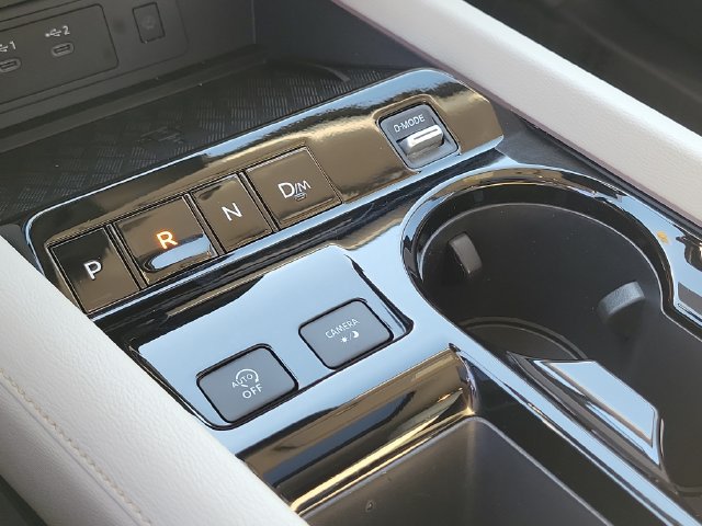 Certified 2025 Nissan Murano SL AWD/4WD image 31